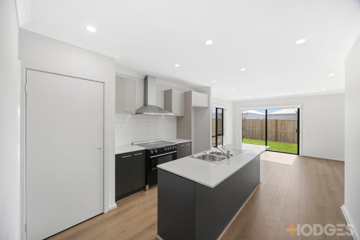 13 Skipper Avenue, Lara, VIC, 3212, Lara - Thumbnail 3