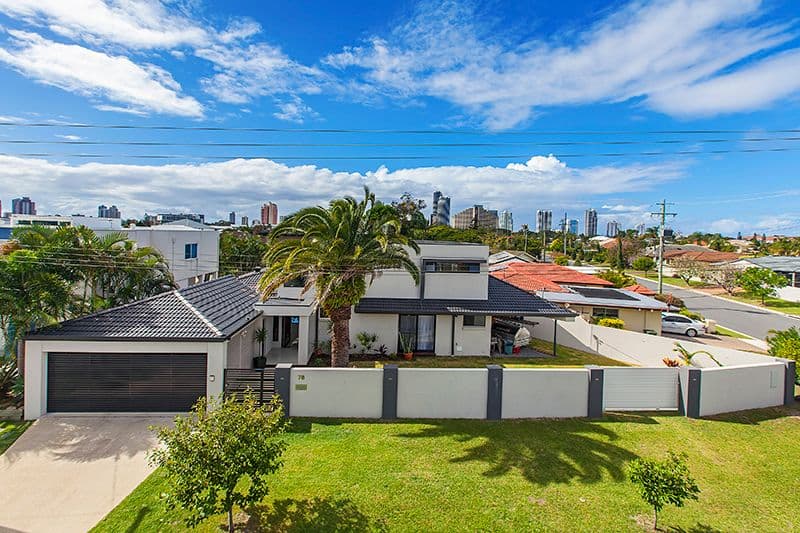 78 Clear Island Road, BROADBEACH WATERS QLD 4218, Broadbeach Waters - Thumbnail 4