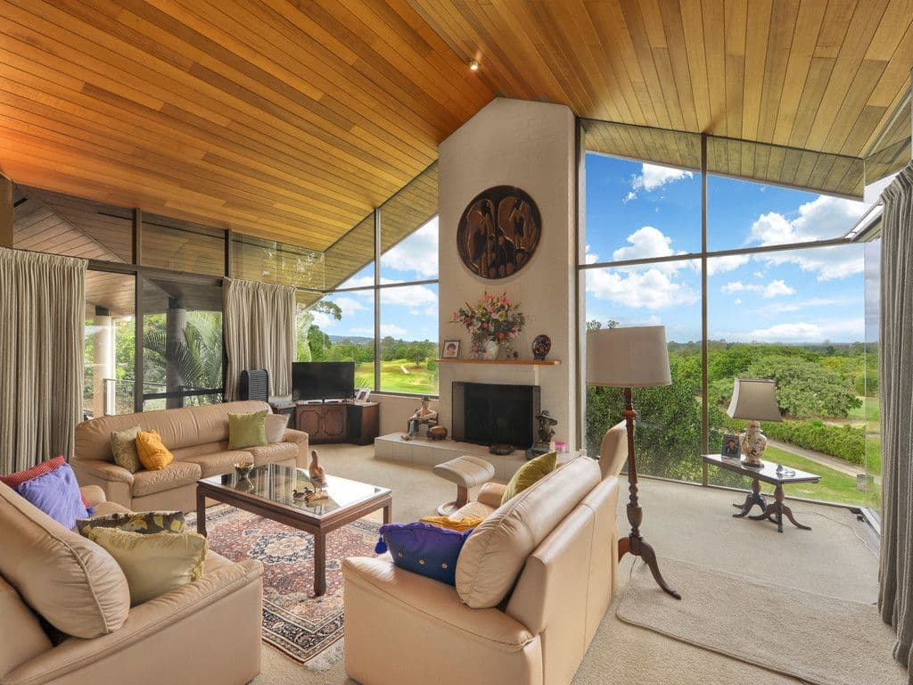 6 Carnoustie Court, Indooroopilly QLD 4068, Indooroopilly - Thumbnail 2