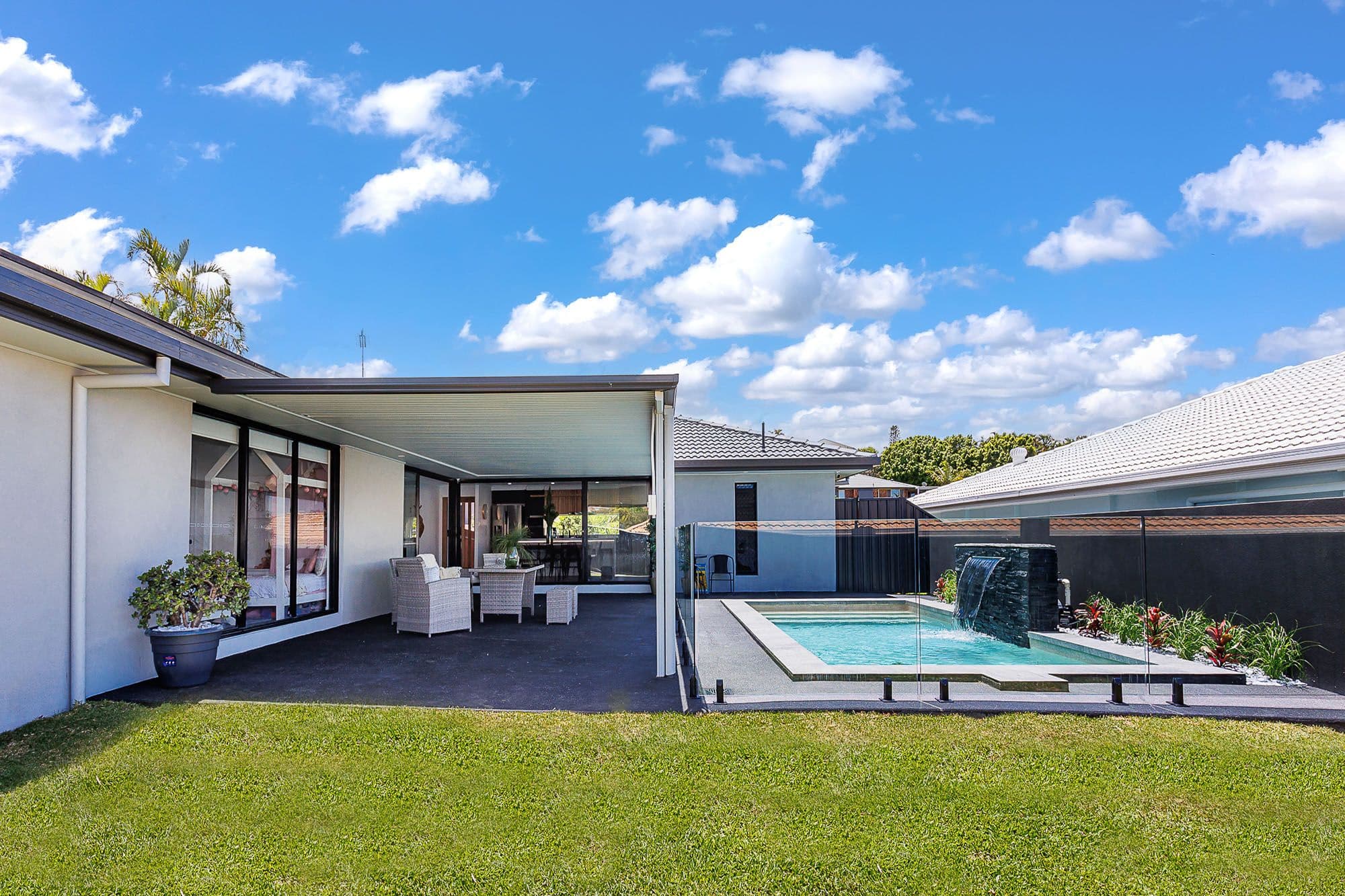 12 Piccadilly Place, Highland Park QLD 4211, Highland Park - Thumbnail 2