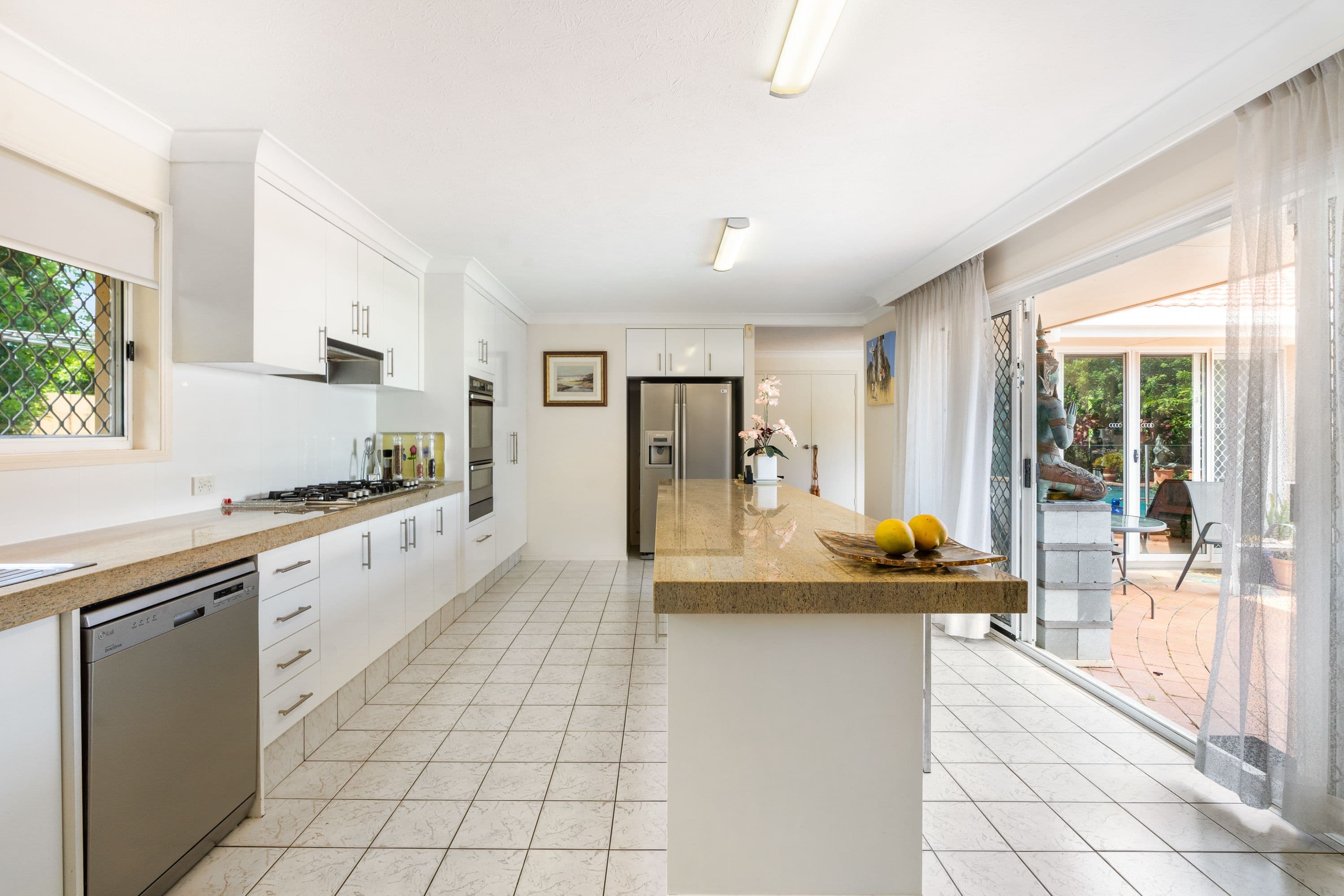17 Jaguar Drive, Bundall QLD 4217, Bundall - Thumbnail 4