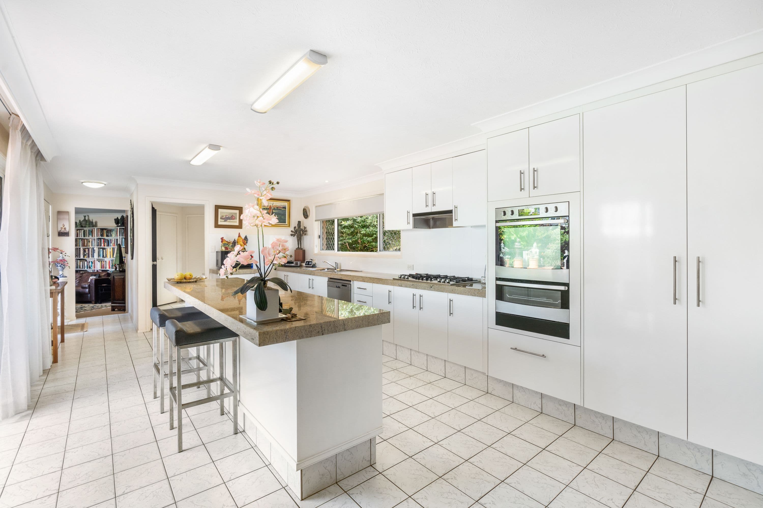 17 Jaguar Drive, Bundall QLD 4217, Bundall - Thumbnail 5