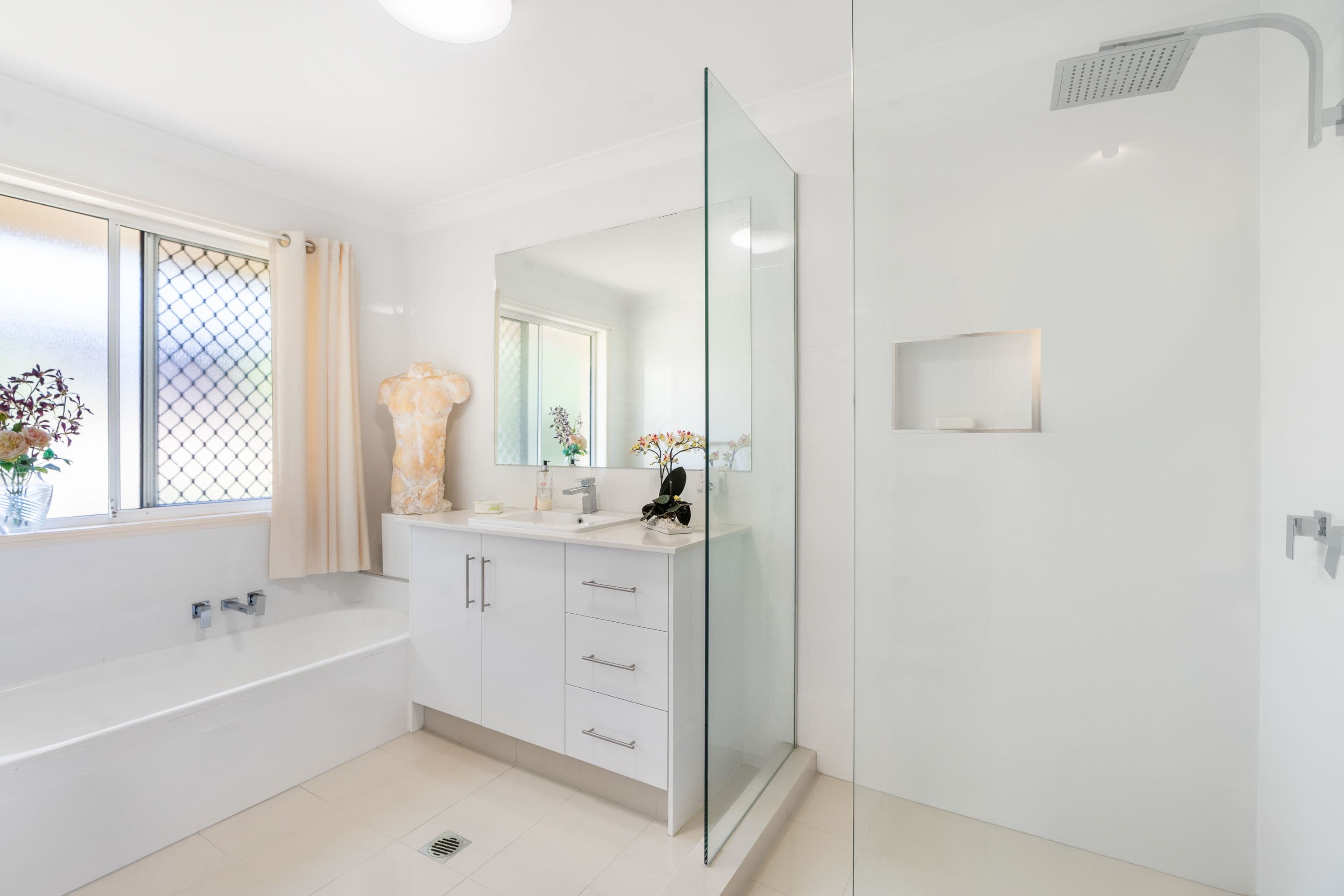 17 Jaguar Drive, Bundall QLD 4217, Bundall - Thumbnail 8