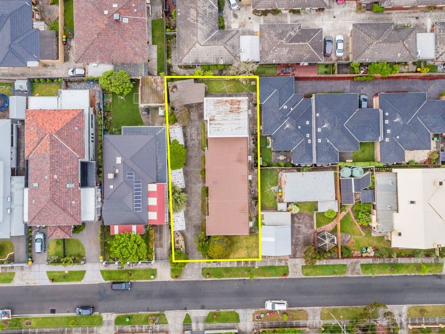 2 Ashmore Avenue, Mordialloc VIC 3195, Mordialloc - Image 1