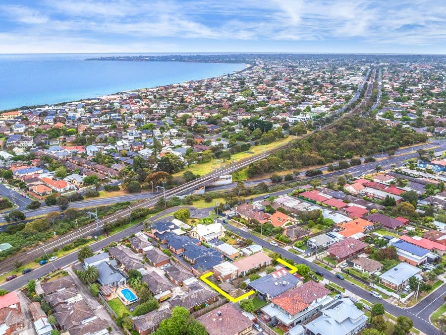 2 Ashmore Avenue, Mordialloc VIC 3195, Mordialloc - Thumbnail 7