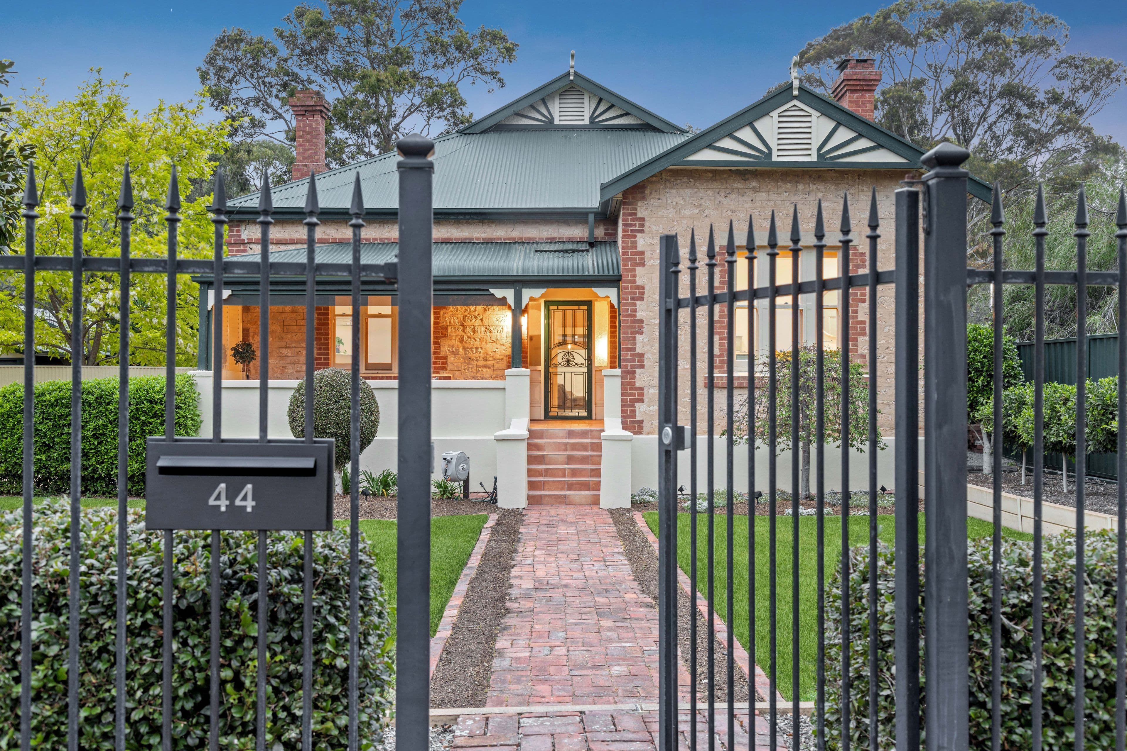 44 Patapinda Road, Old Noarlunga SA 5168, Old Noarlunga - Thumbnail 2