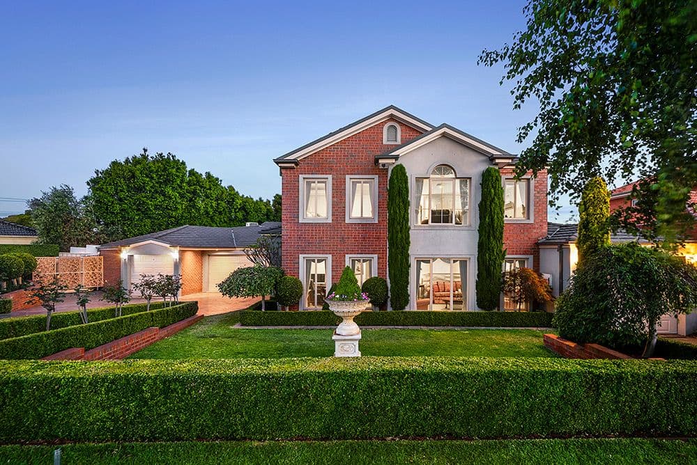 8 Merton Place, Mill Park VIC 3082, Mill Park - Thumbnail 2