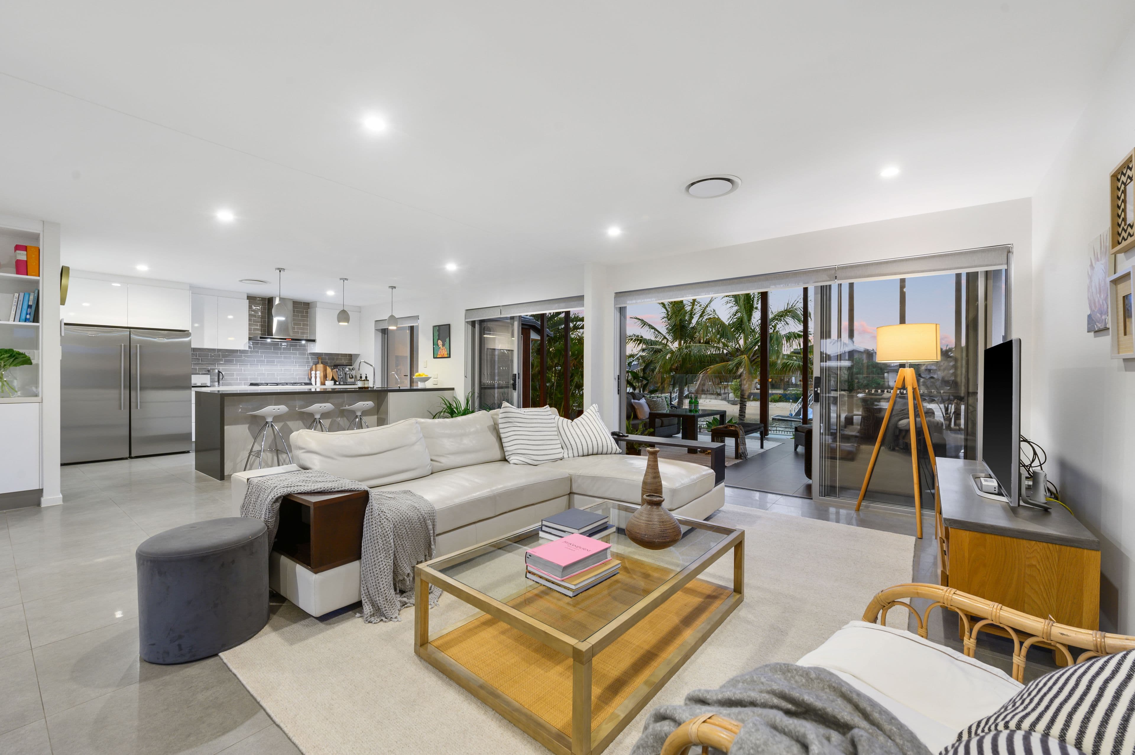 26 Gretel Drive, Mermaid Waters QLD 4218, Mermaid Waters - Thumbnail 3
