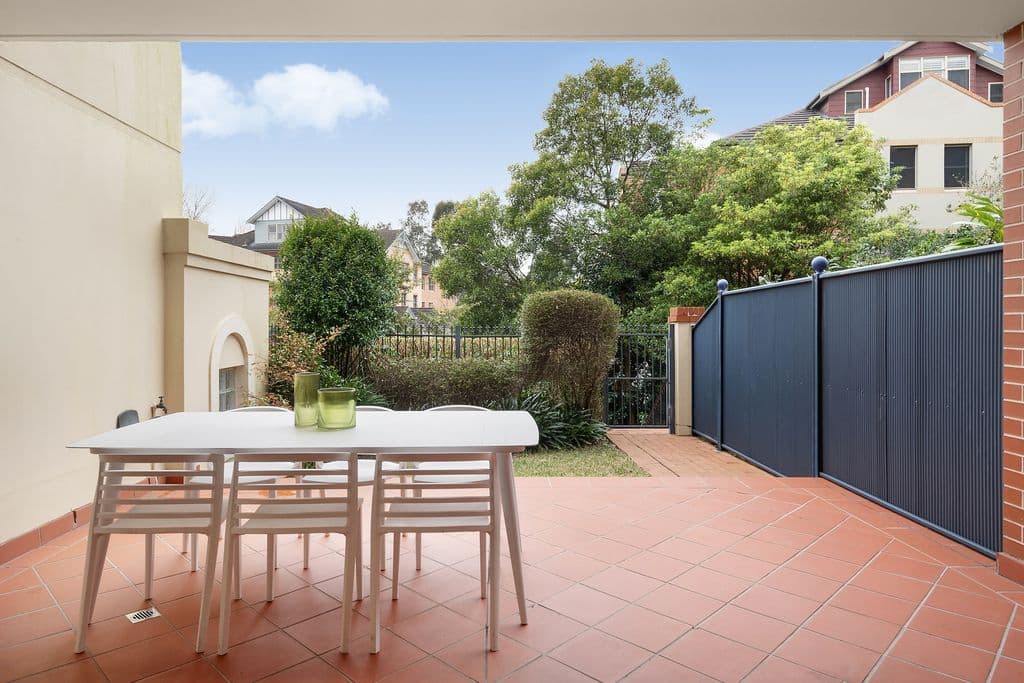 2/7 Williams Parade, Dulwich Hill - Image 1