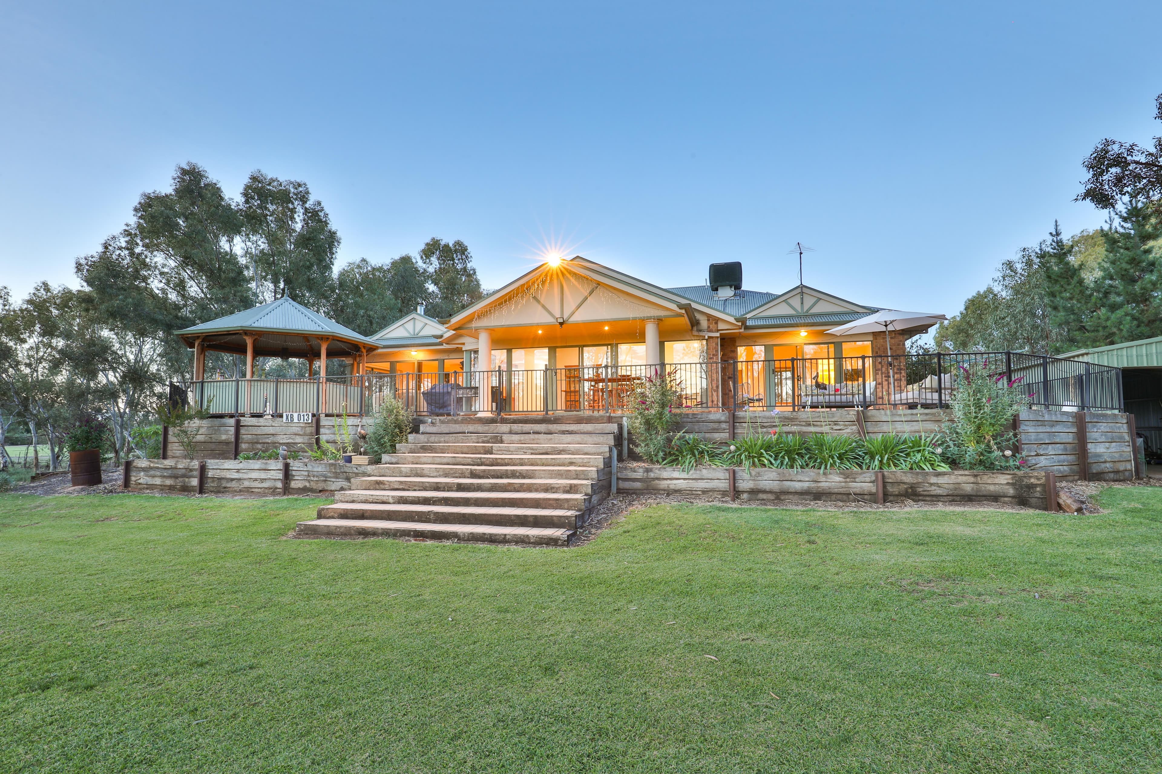102 Hendy Road, Buronga NSW 2739, Buronga - Image 1