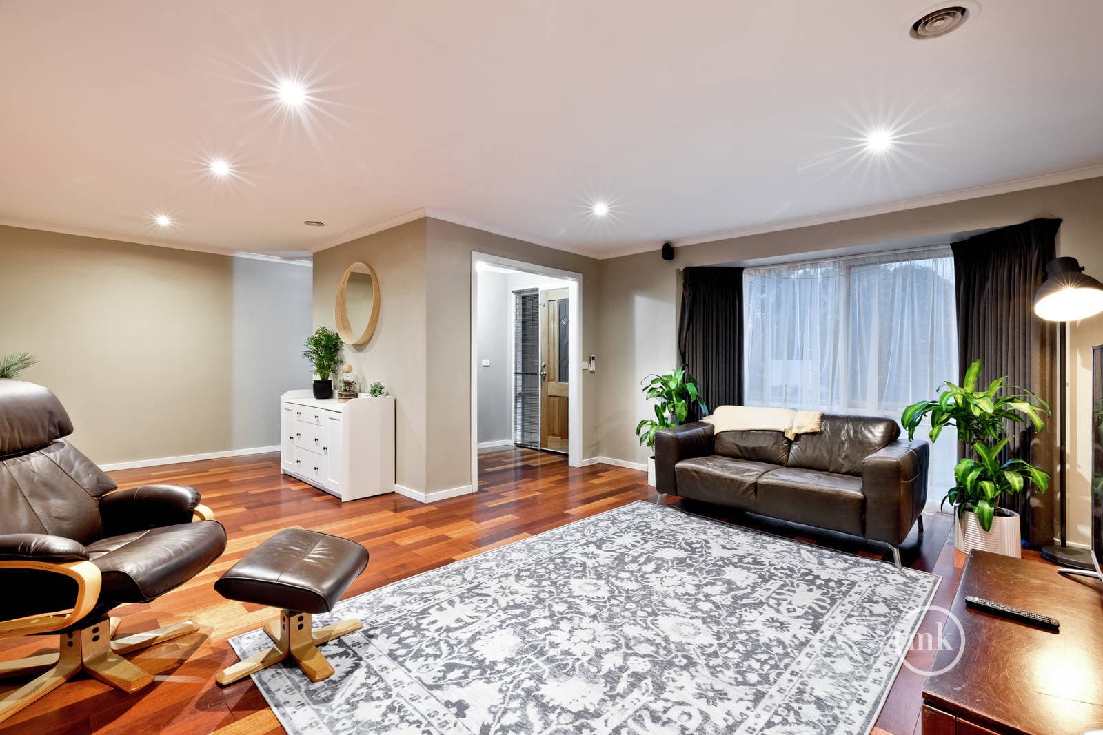 48 John Ryan Drive, South Morang, South Morang - Thumbnail 3