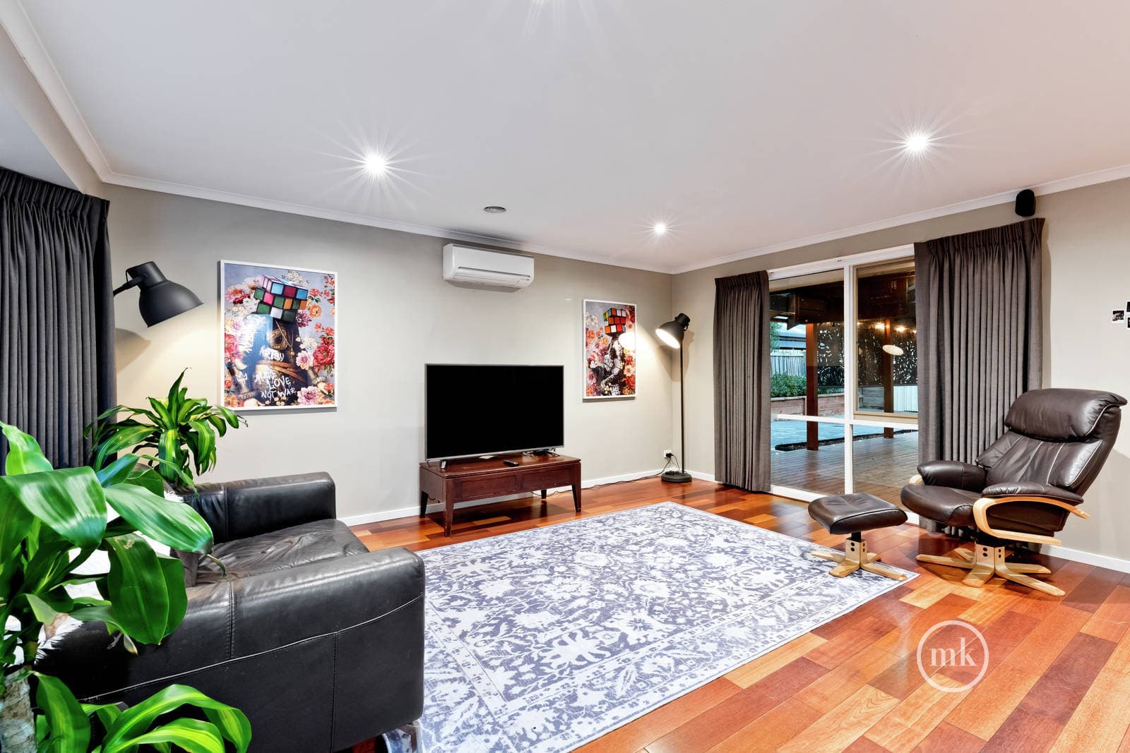 48 John Ryan Drive, South Morang, South Morang - Thumbnail 4