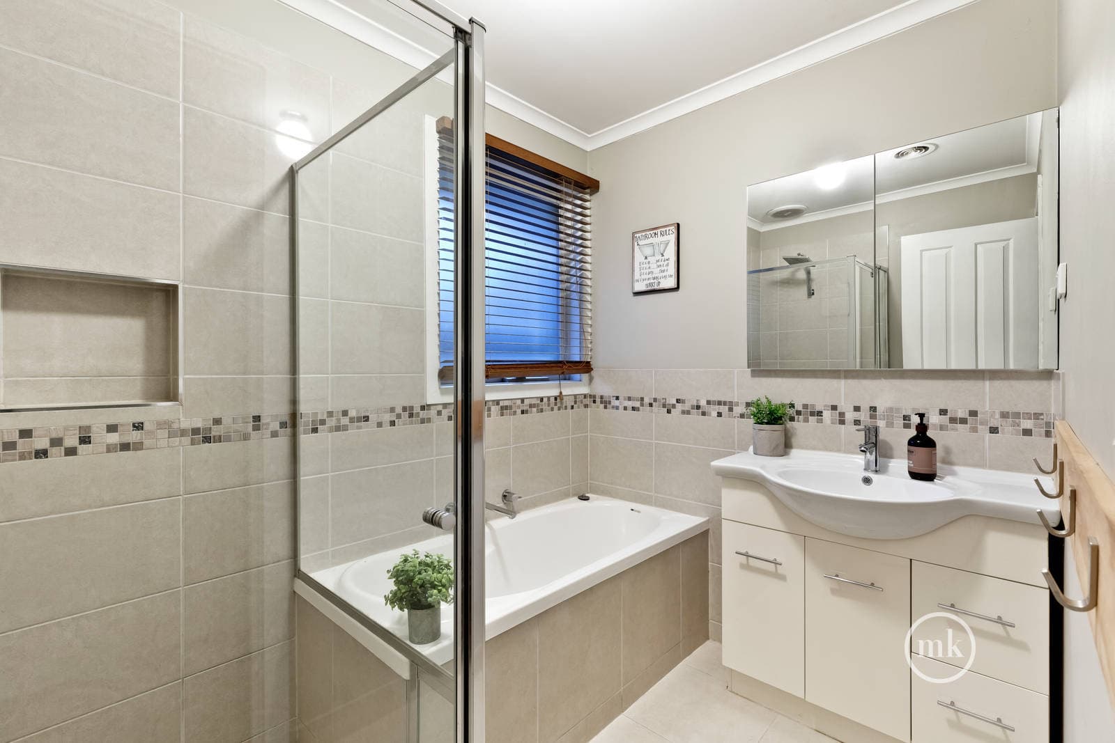 48 John Ryan Drive, South Morang, South Morang - Thumbnail 8