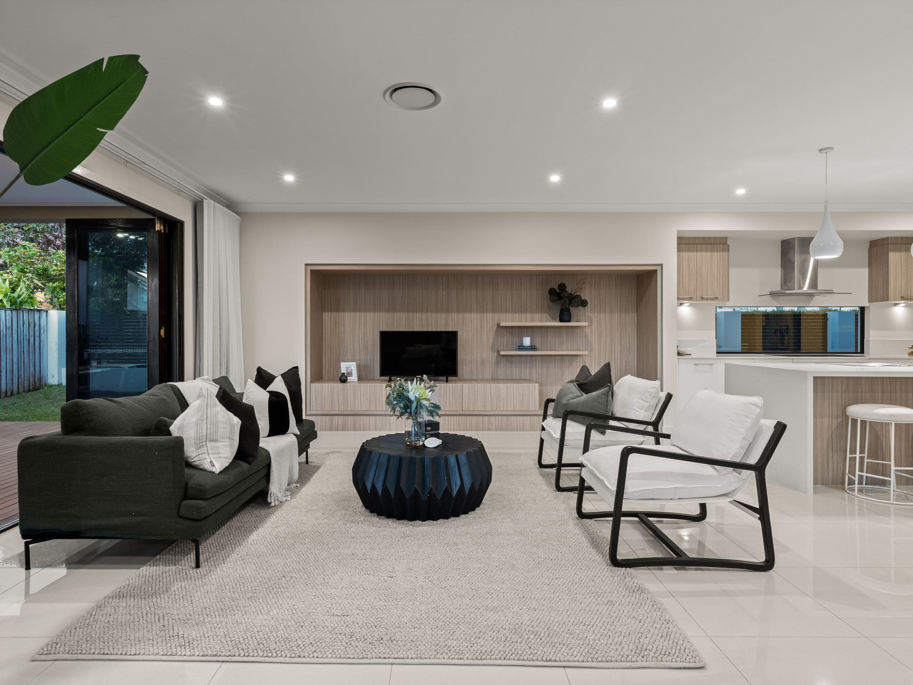 74 Cooper Crescent, Rochedale QLD 4123, Rochedale - Thumbnail 2
