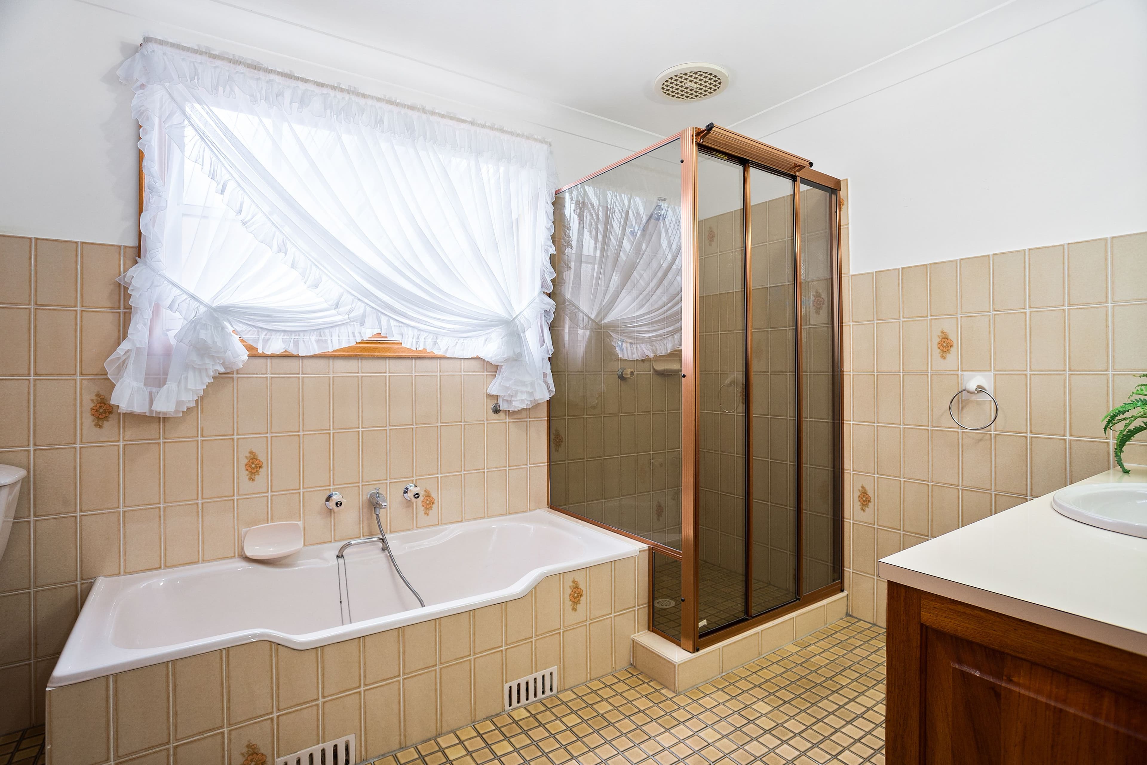 13 Cuthbert Drive, Mount Warrigal NSW 2528, Mount Warrigal - Thumbnail 8