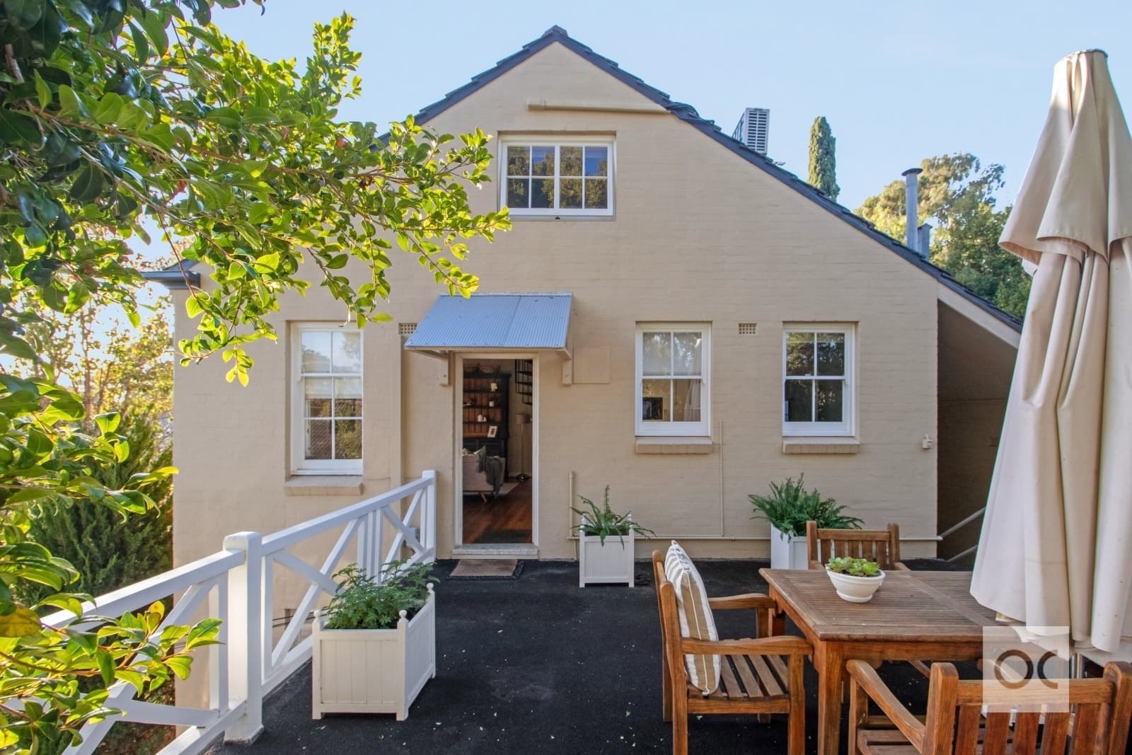3/1 Frimley Grove, Hawthorn - Image 1