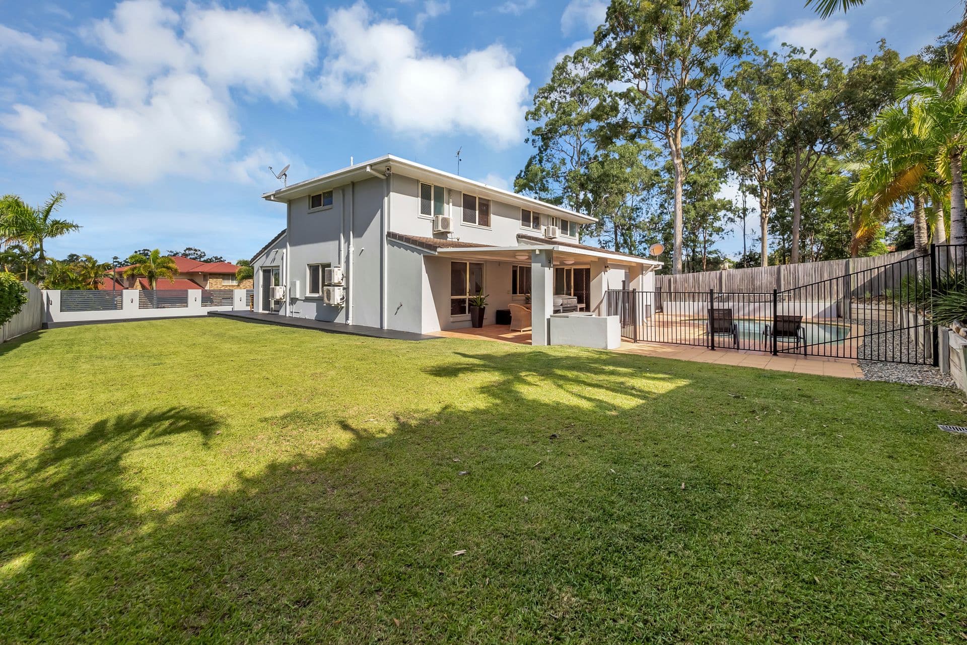 25 Hummingbird Crescent, Wishart QLD 4122, Wishart - Thumbnail 2