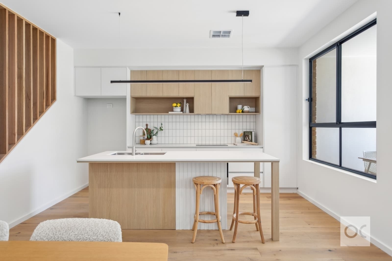 12 Brownlow Court, Henley Beach South - Thumbnail 4