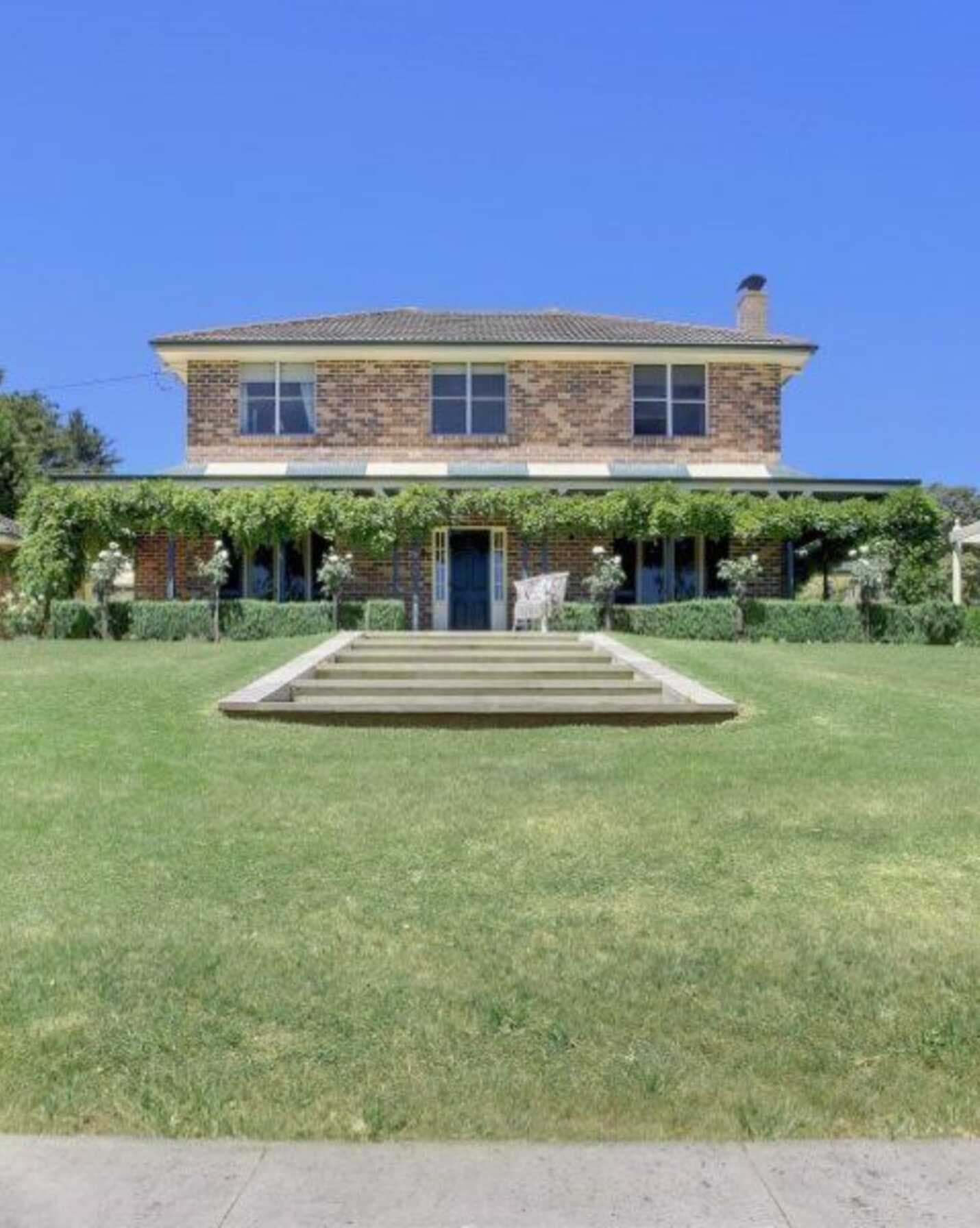 120 Nowra Road Moss Vale, Vale - Image 1