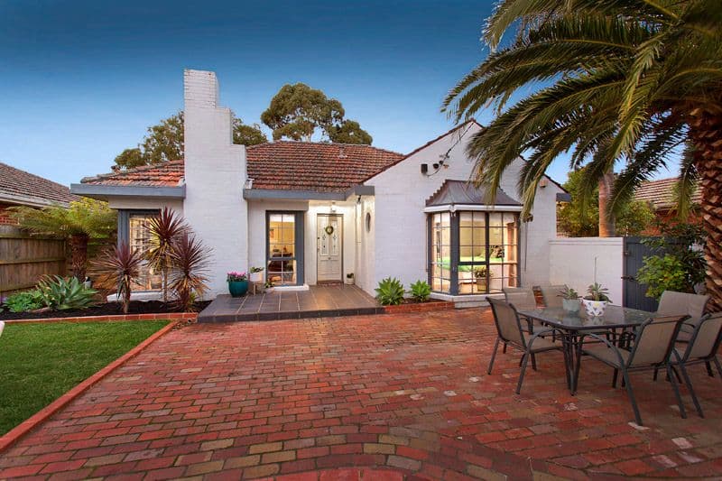 17 Thaxted Road, Murrumbeena VIC 3163, Murrumbeena - Image 1