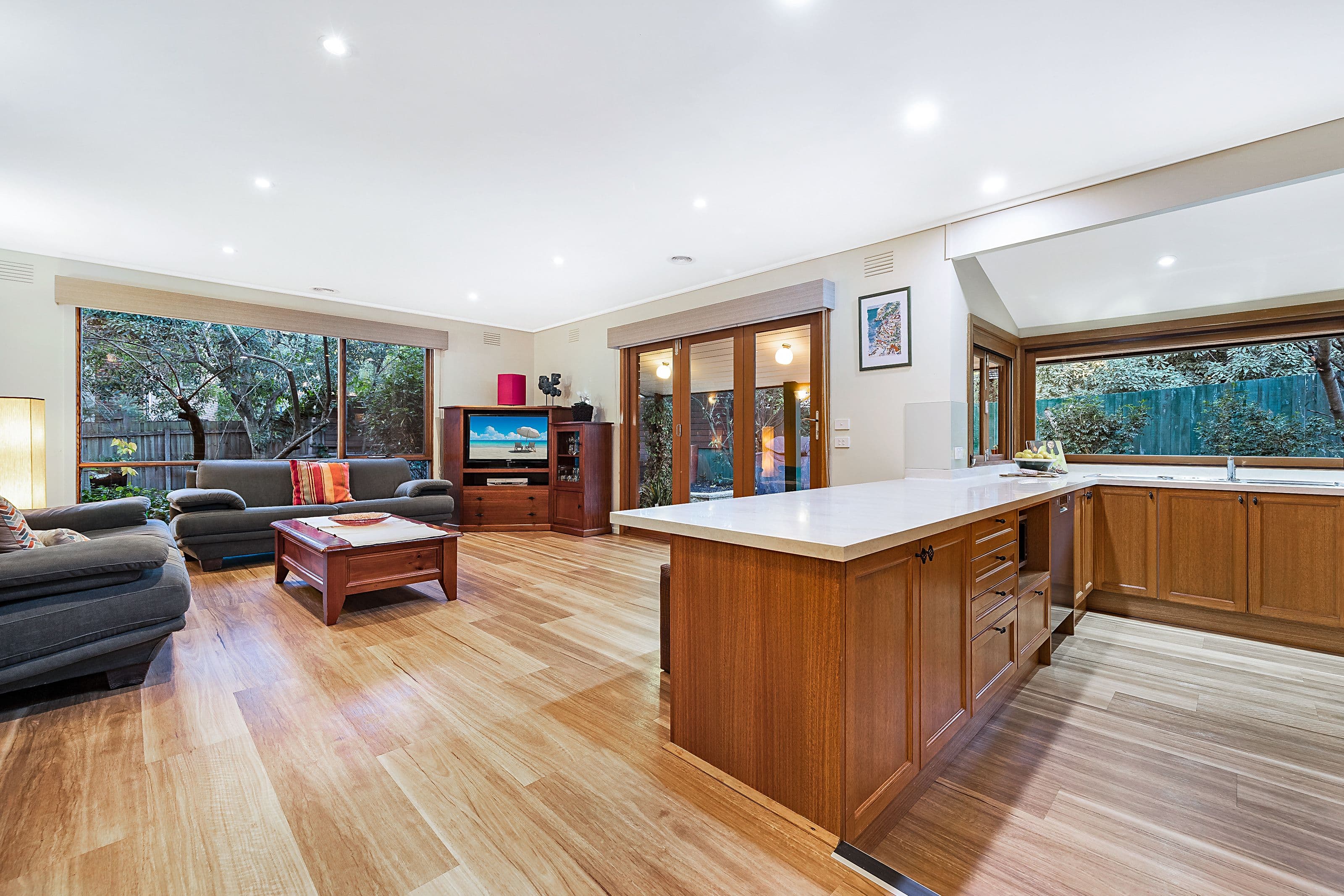 21 Greenways Road, Glen Waverley VIC 3150, Glen Waverley - Thumbnail 7