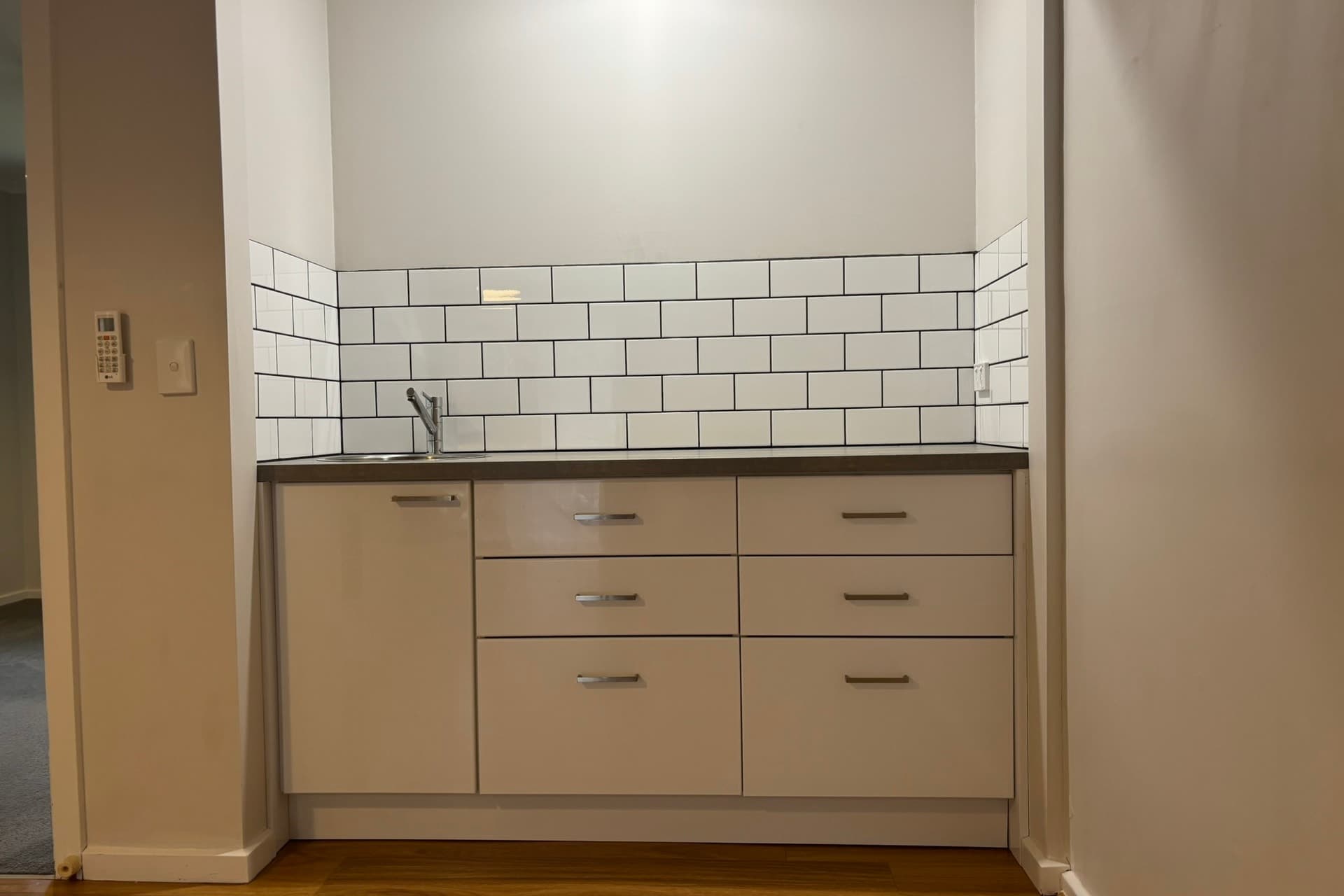 Studio/18 Separation Avenue, Mount Barker - Thumbnail 3