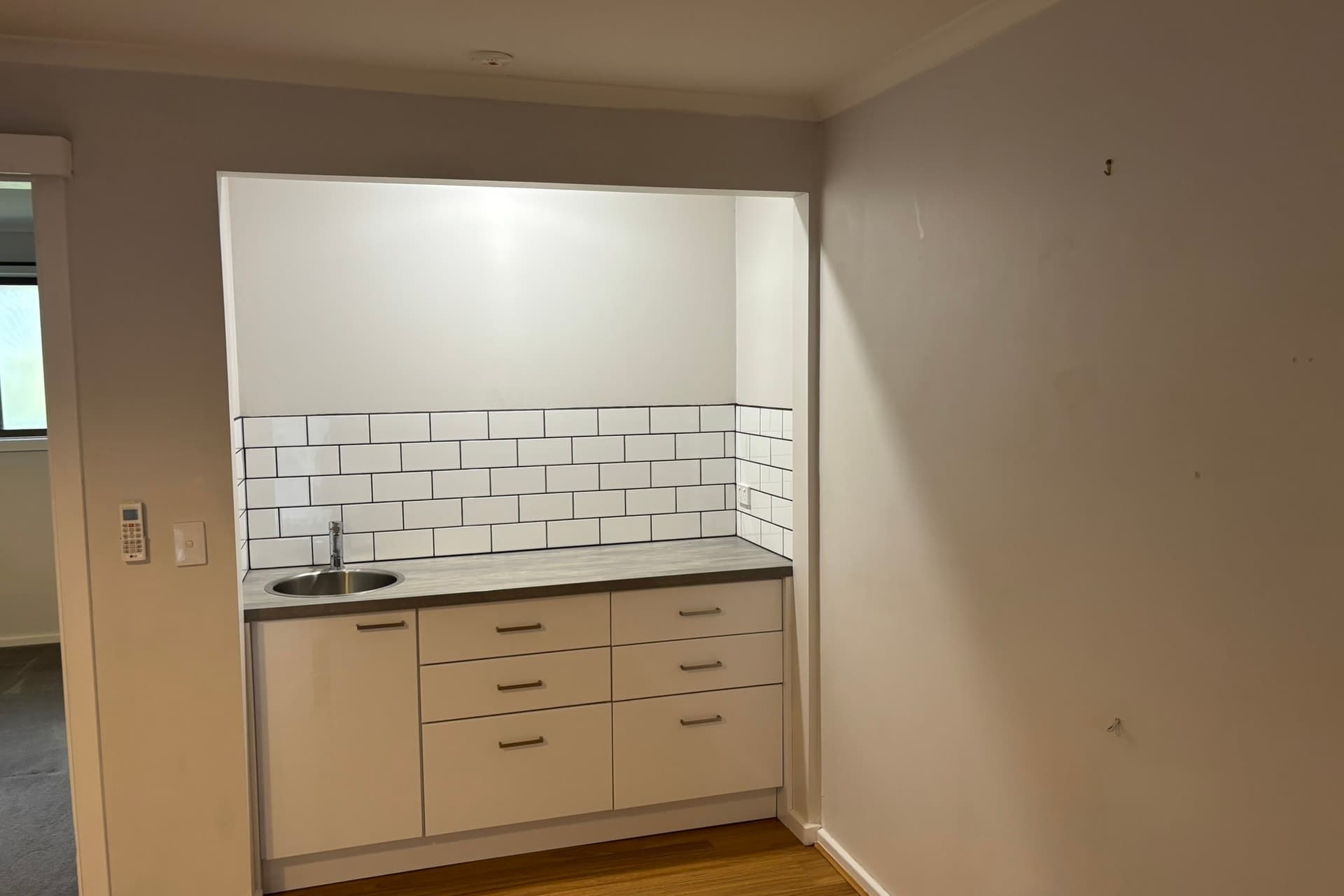 Studio/18 Separation Avenue, Mount Barker - Thumbnail 4