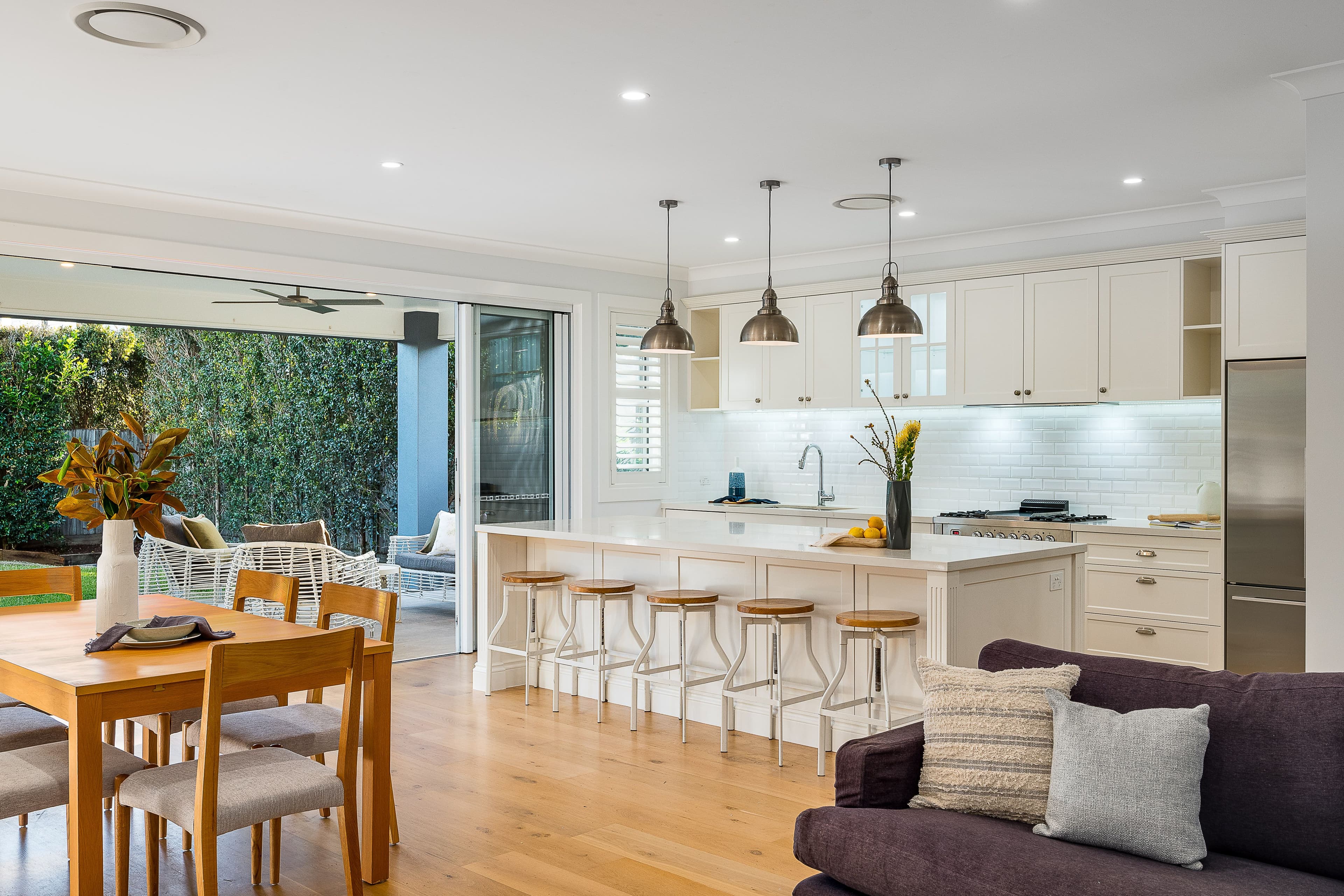 92 Malcolm Street, Hawthorne QLD 4171, Hawthorne - Thumbnail 2