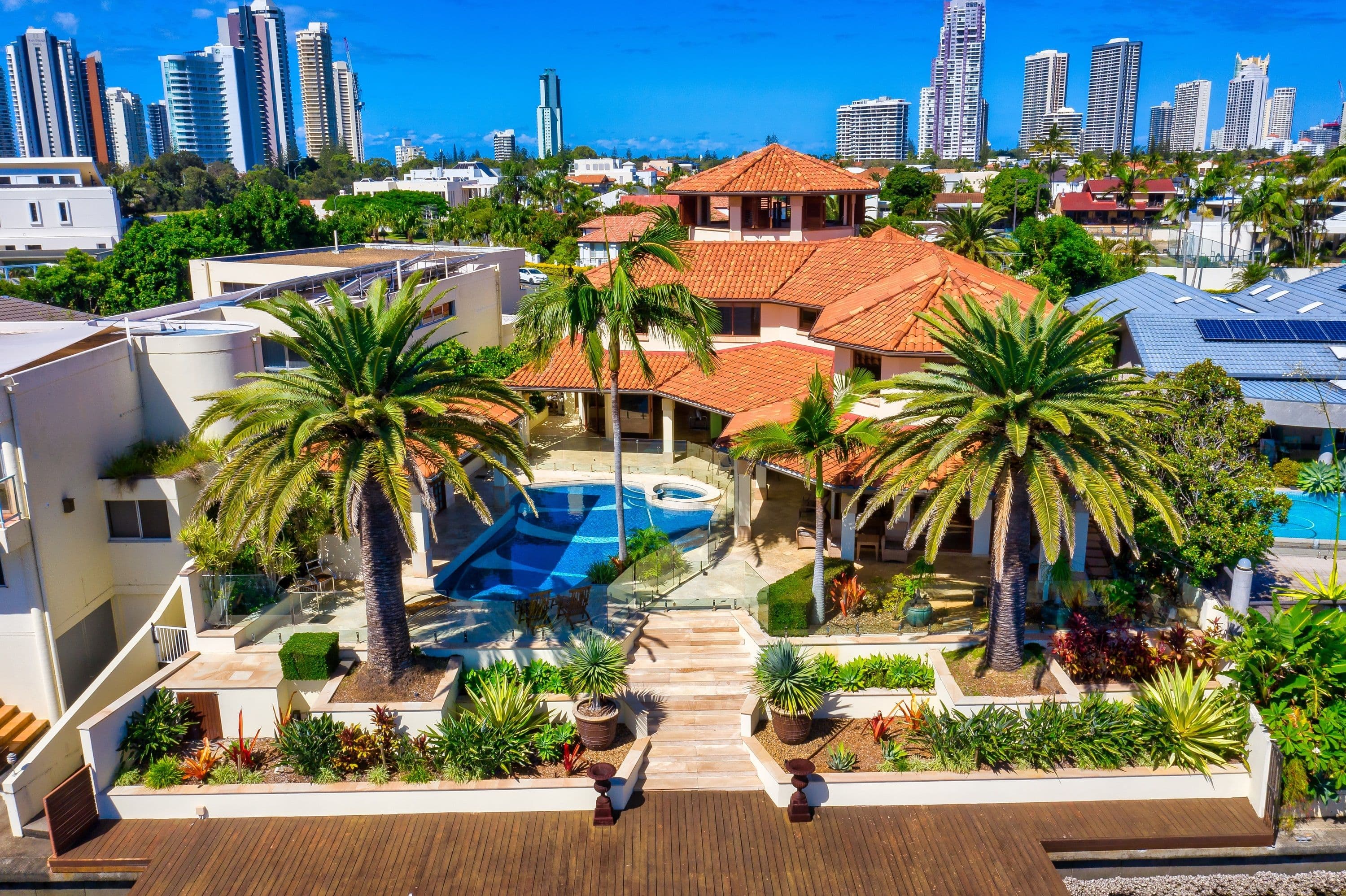 97 Commodore Drive, SURFERS PARADISE QLD 4217, Surfers Paradise - Thumbnail 3