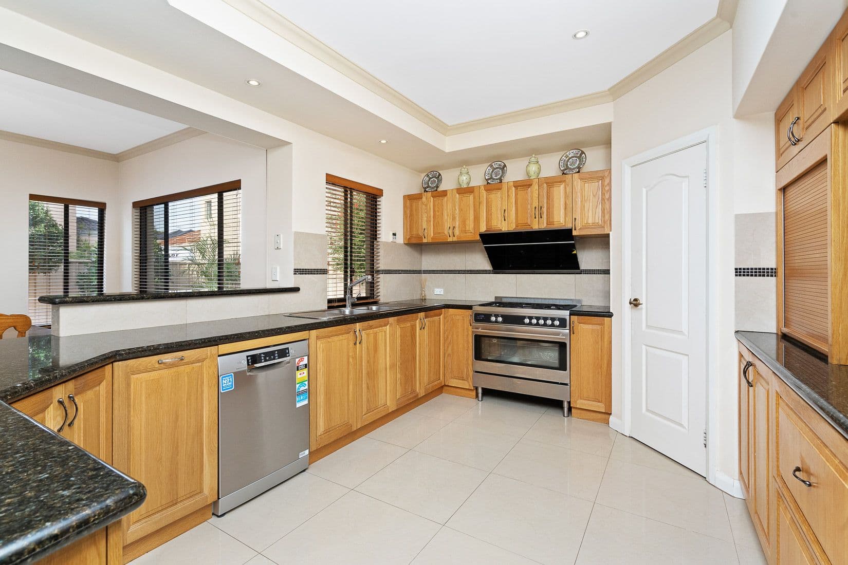 4 Troy Street, Applecross WA 6153, Applecross - Thumbnail 7