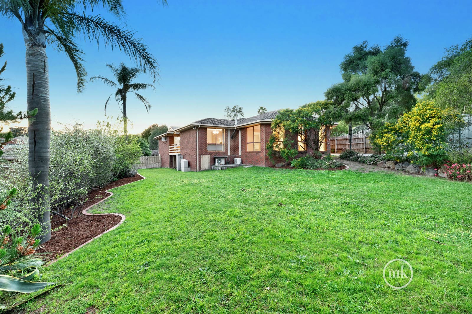 11 Kuranda Court, Wattle Glen, Wattle Glen - Thumbnail 2