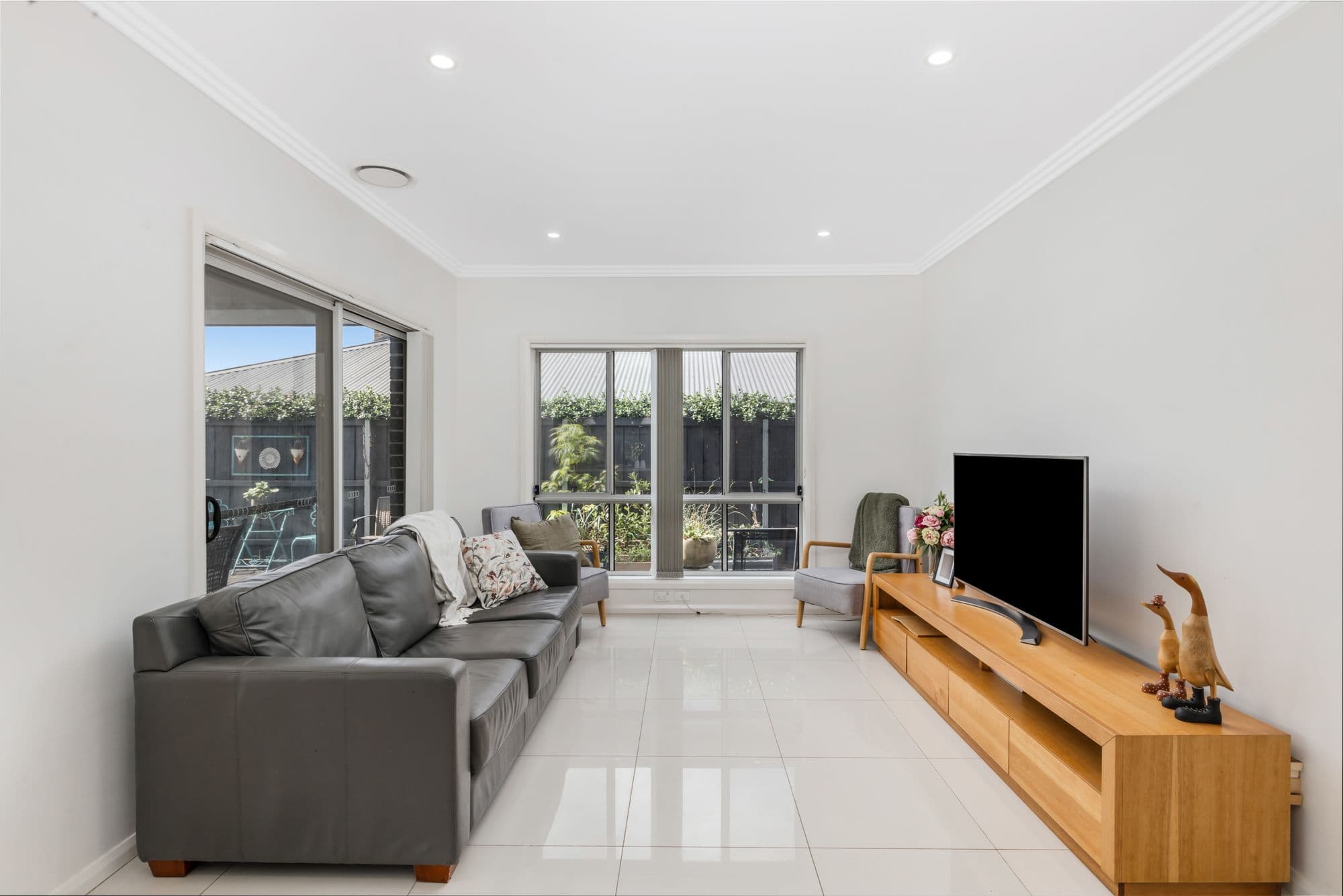 42 Mary Wade Place, Carnes Hill NSW 2171, Carnes Hill - Thumbnail 5