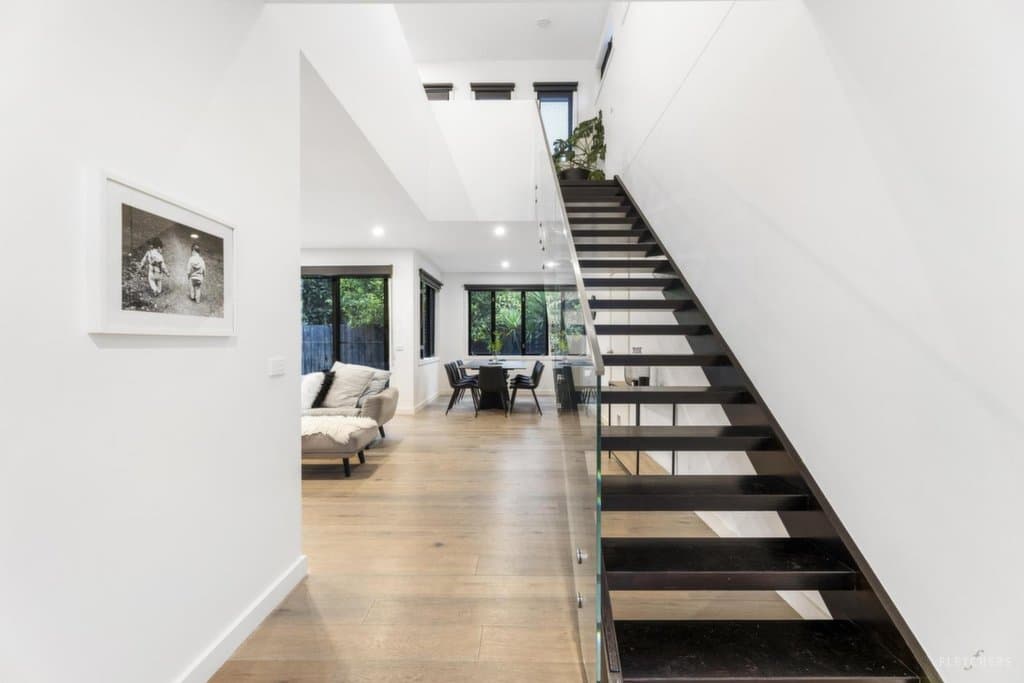2/3 Dagola Avenue, Nunawading - Thumbnail 2