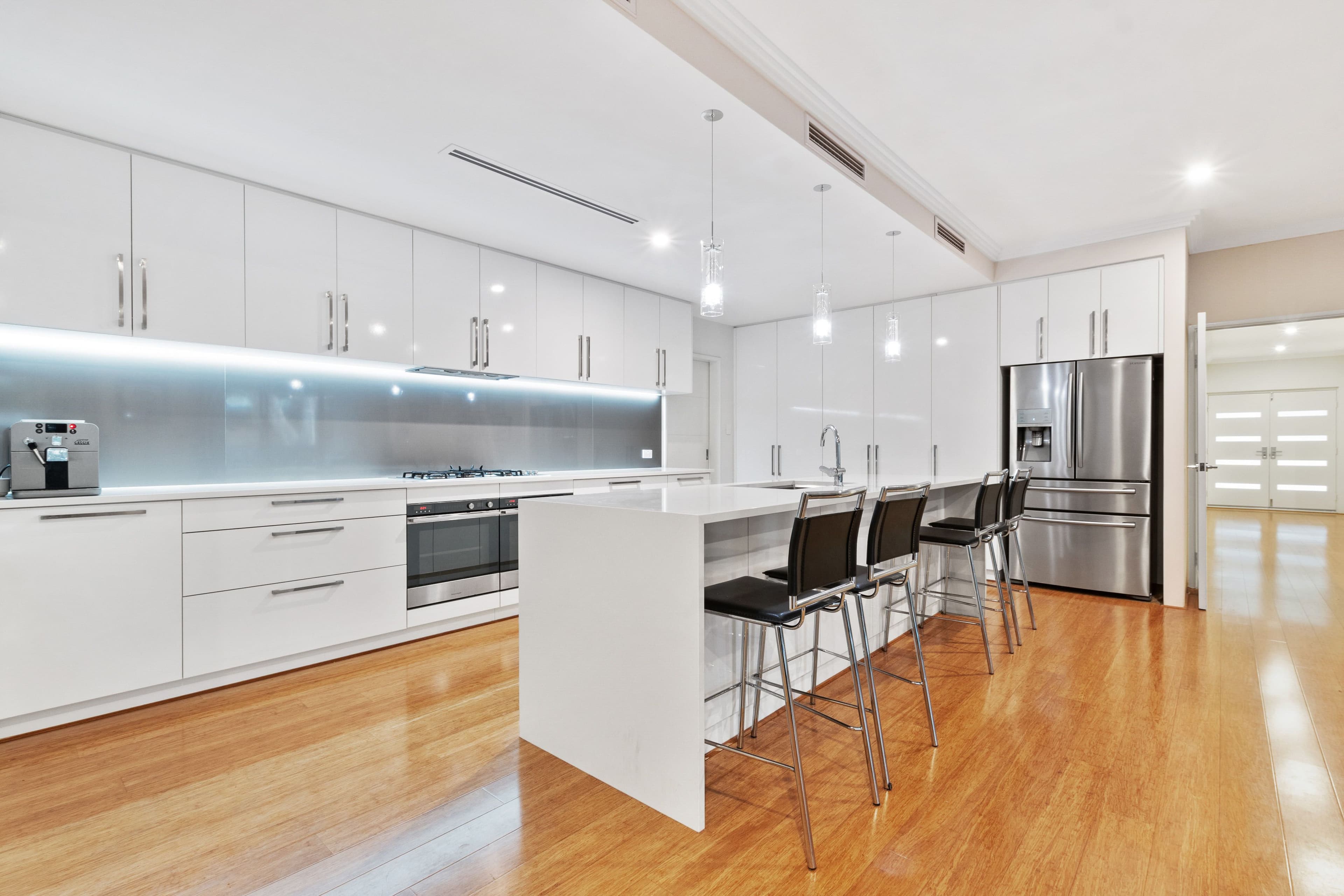 6 Shade Court, Hillarys WA 6025, Hillarys - Thumbnail 2