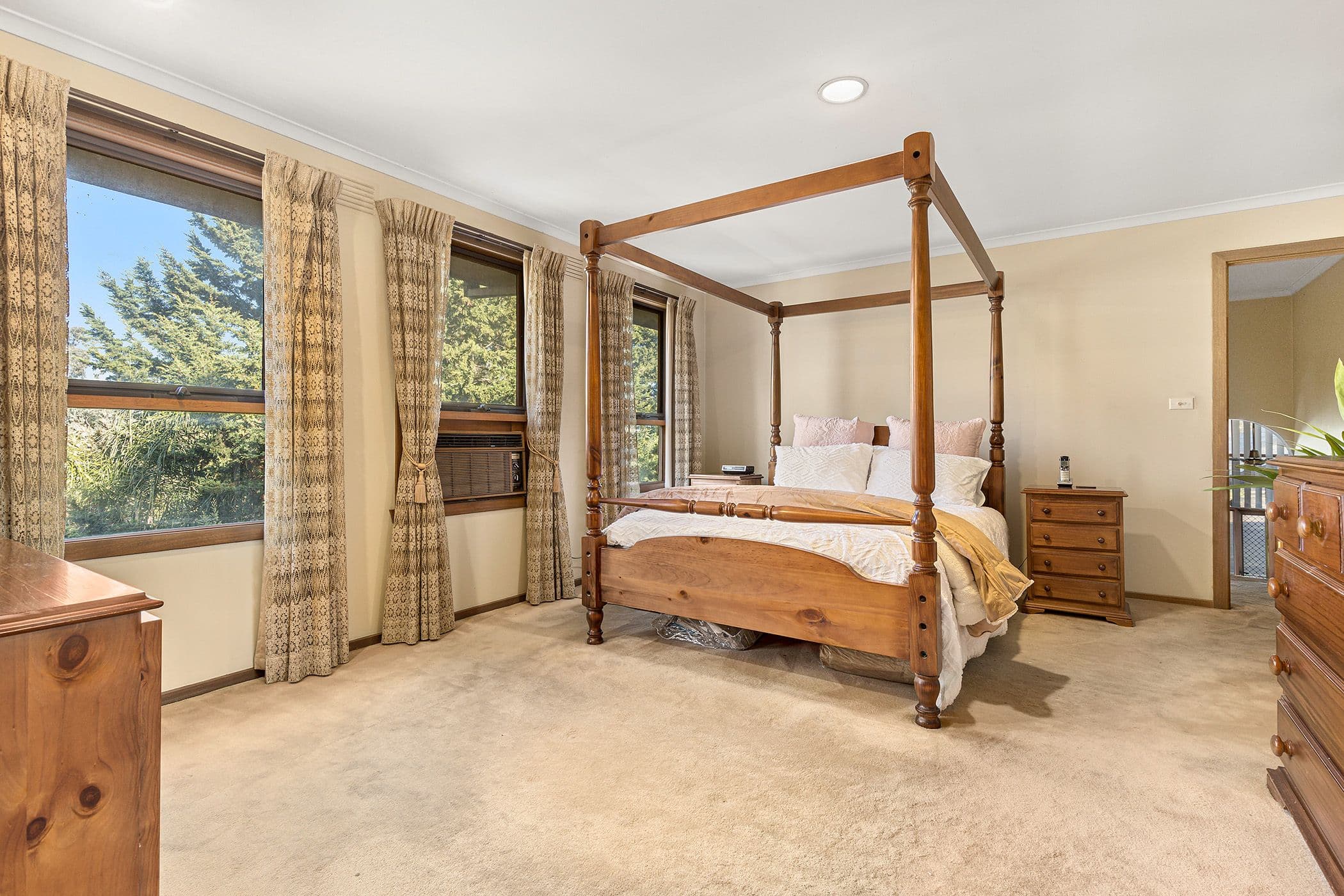 9 Huntingfield Court, Eltham VIC 3095, Eltham - Thumbnail 4
