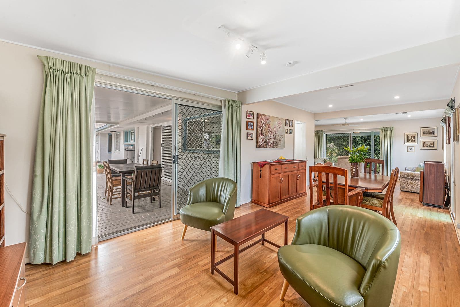 7 Glen Frew Street, Kenmore QLD 4069, Kenmore - Thumbnail 5