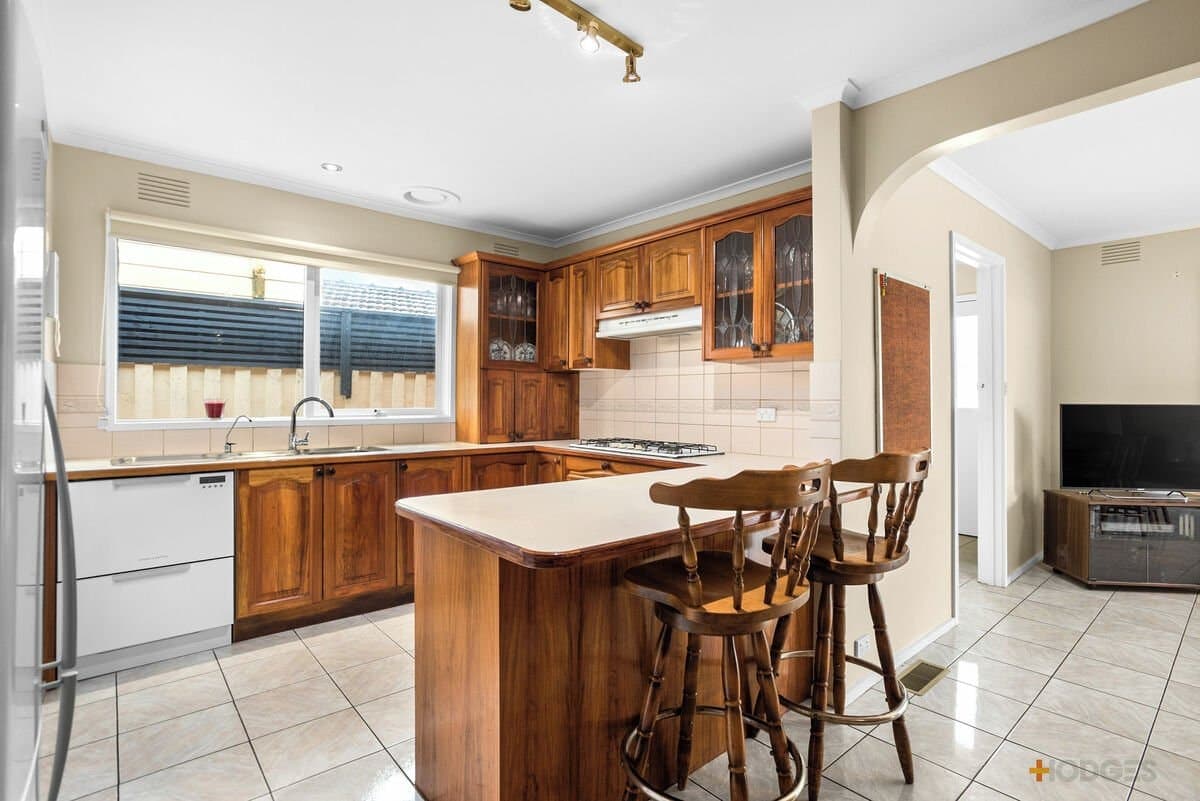 50 Snowdon Drive, CHELTENHAM, VIC, 3192, Cheltenham - Thumbnail 3