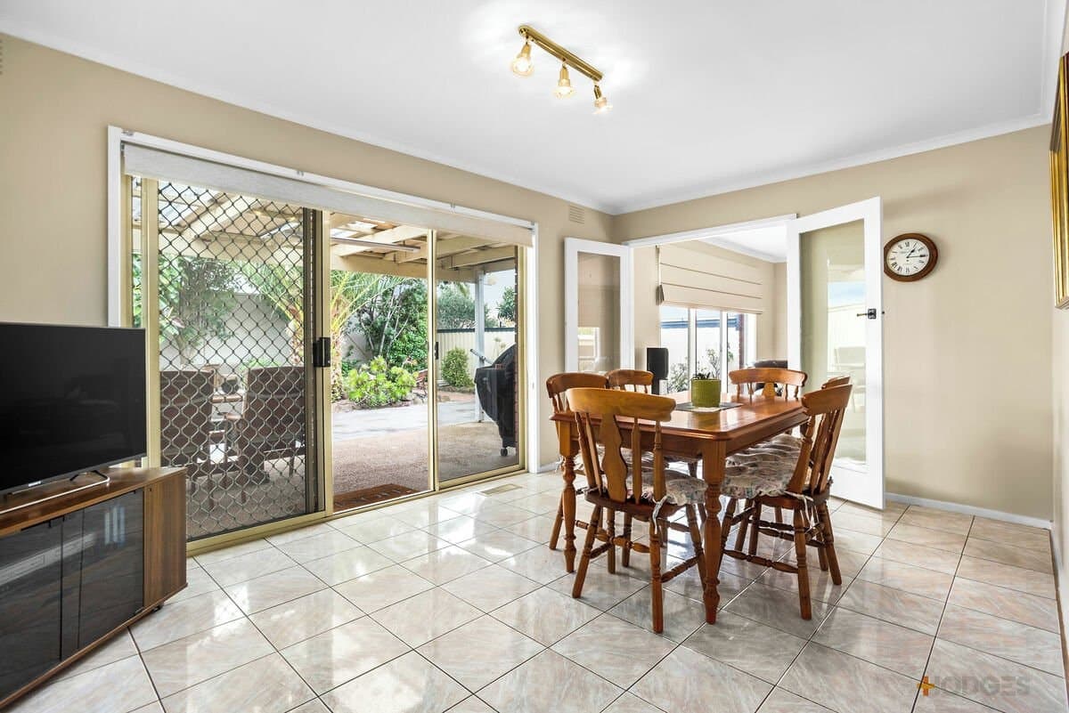 50 Snowdon Drive, CHELTENHAM, VIC, 3192, Cheltenham - Thumbnail 4