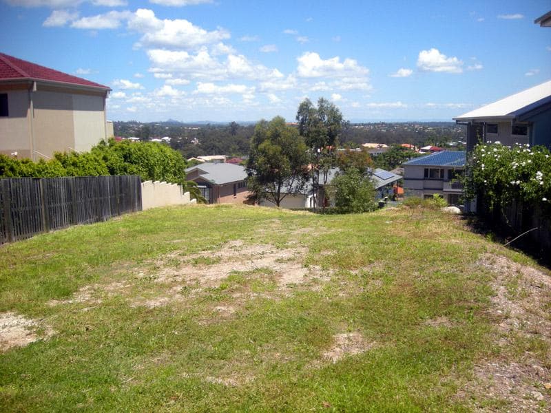 19 Debussy Place,  Mount Ommaney, Mount Ommaney - Thumbnail 2