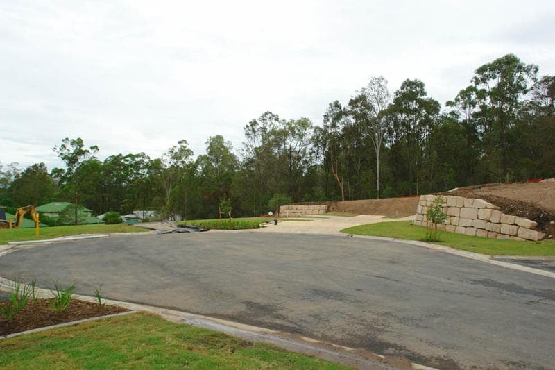 Lot 6 Ruth Miller Close, Fig Tree Pocket - Thumbnail 2