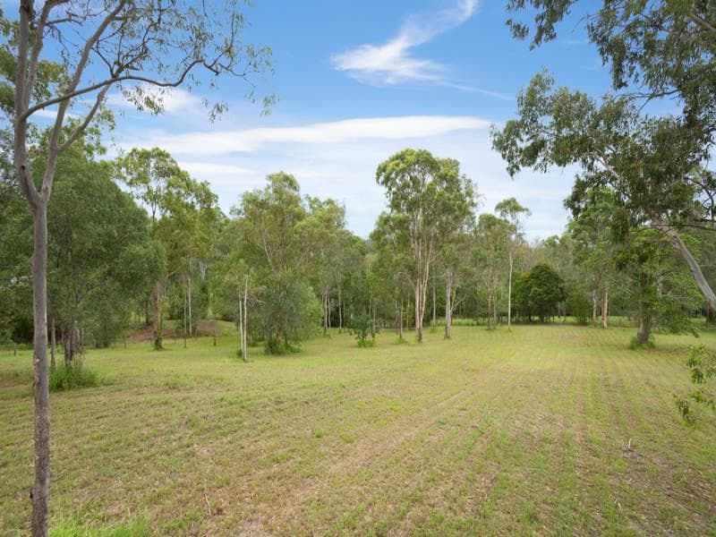 Lot 8, 17 Country Place, Brookfield - Image 1