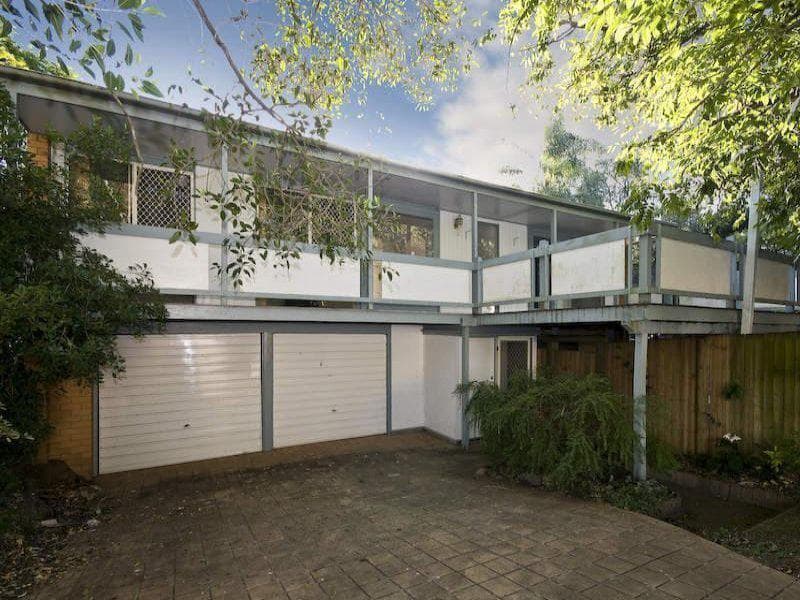 48 Gray Avenue, Corinda - Thumbnail 2