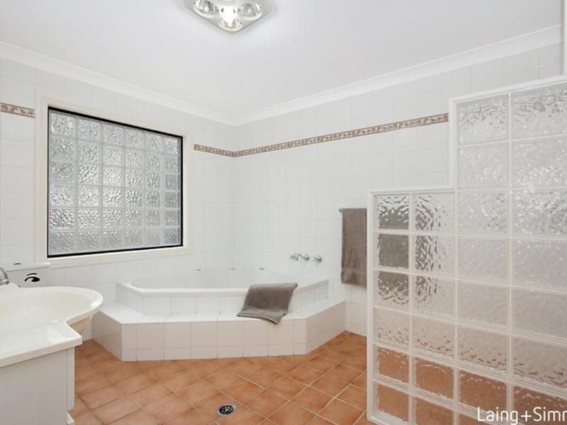2/28-30																										Fielding St
														
								Collaroy, NSW 2097, Constitution Hill - Thumbnail 5