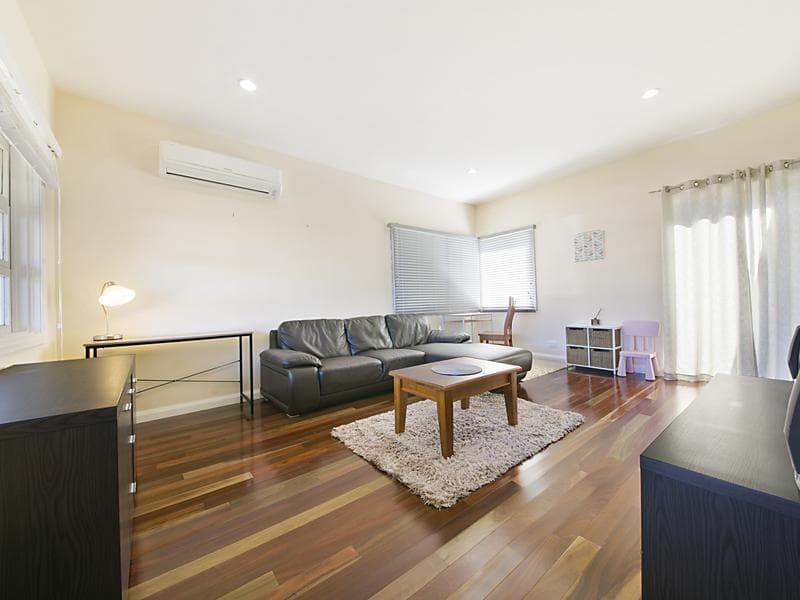 9 Montrose Street, Quakers Hill, Quakers Hill - Thumbnail 2