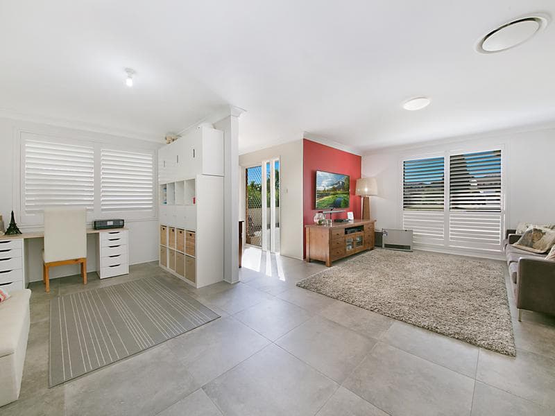 8/574																										New South Head Road, cnr St Mervyns Ave
														
								Point Piper, NSW 2027, Quakers Hill - Thumbnail 2