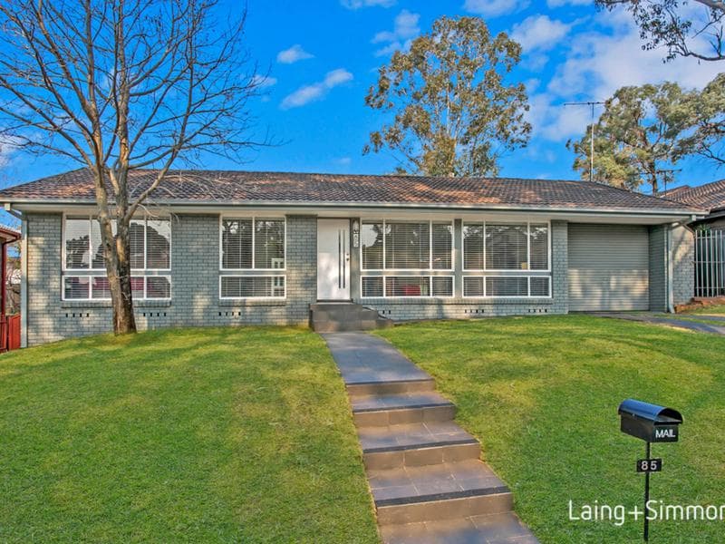 85 Whitby Road, Kings Langley, Kings Langley - Image 1