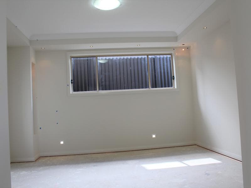 80 Kingsford Smith Avenue, Middleton Grange, Middleton Grange - Thumbnail 3