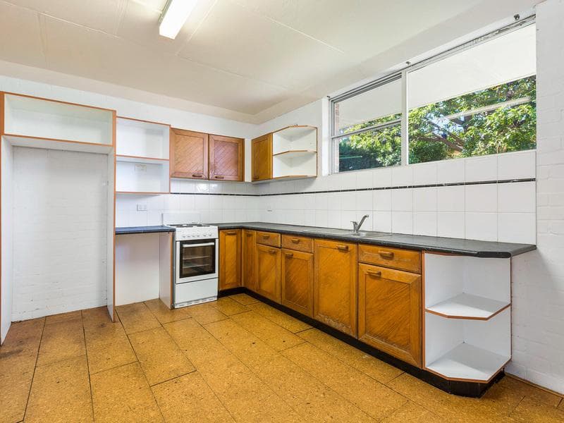 8/574																										New South Head Road, cnr St Mervyns Ave
														
								Point Piper, NSW 2027, Port Macquarie - Thumbnail 6