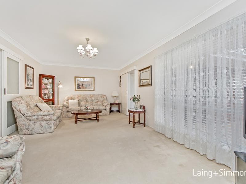 6 Plymouth Crescent, Kings Langley, Kings Langley - Thumbnail 2