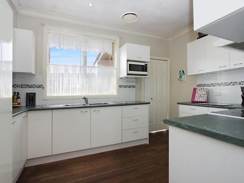 3/13																										Cheviot  Street
														
								Mount Druitt, NSW 2770, Pendle Hill - Thumbnail 6